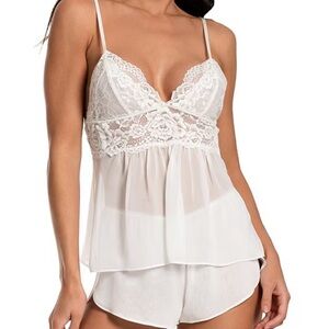 In Bloom by Jonquil- Mesh Chiffon Sleeveless V-Neck Lace Short Set